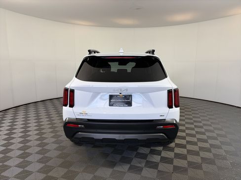 Certified 2023 Kia Sorento S w/ Panoramic Sunroof Package image 10