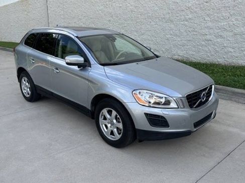 Used 2011 Volvo XC60 3.2 FWD image 21