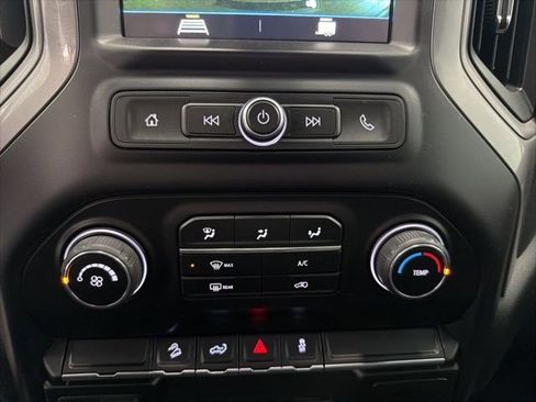 Used 2019 Chevrolet Silverado 1500 Custom Trail Boss w/ Custom Convenience Package image 21