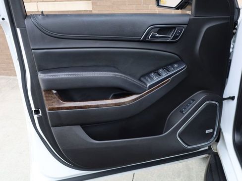 Used 2017 Chevrolet Tahoe LT image 13