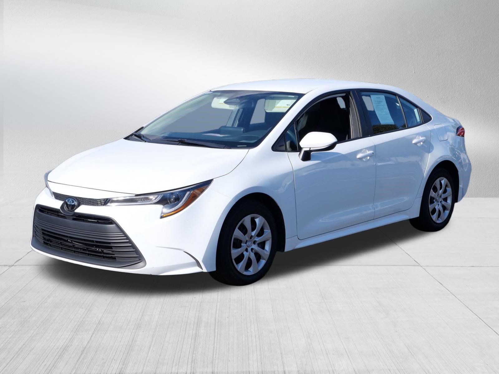 Certified 2024 Toyota Corolla LE FWD image 3