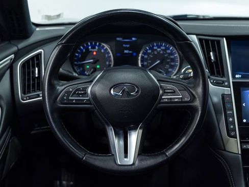 Used 2018 INFINITI Q60 3.0t Luxe w/ Cargo Package image 14