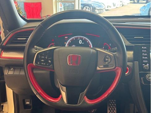 Used 2019 Honda Civic Type R image 15