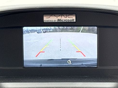 Used 2015 Ford Escape SE image 24