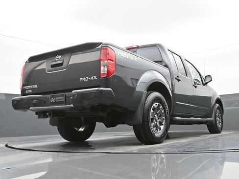 Used 2015 Nissan Frontier PRO-4X image 45