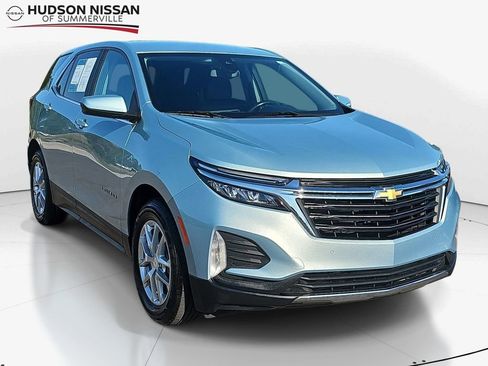Used 2022 Chevrolet Equinox LT FWD image 1