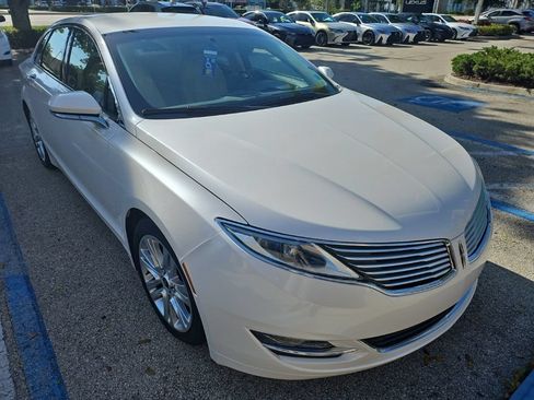 Used 2015 Lincoln MKZ Hybrid w/ Equipment Group 201A Select FWD image 3