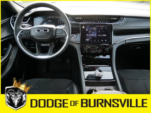 Used 2024 Jeep Grand Cherokee L Laredo AWD/4WD image 13