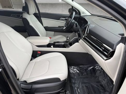 Used 2023 Kia Sportage EX FWD image 27