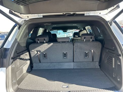 New 2026 GMC Acadia Elevation AWD/4WD image 37