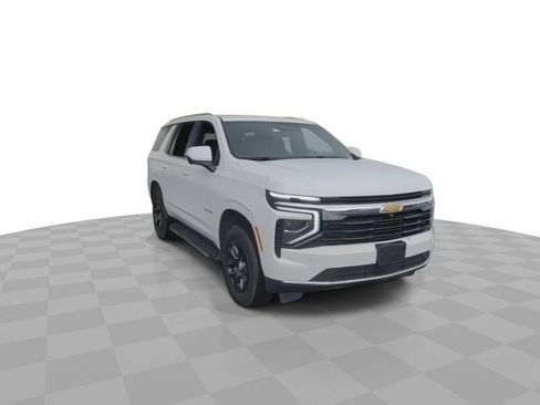 Used 2025 Chevrolet Tahoe LS w/ Max Trailering Package AWD/4WD image 2
