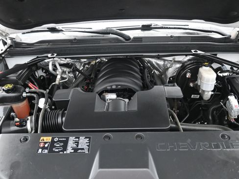 Used 2015 Chevrolet Tahoe LTZ RWD image 24