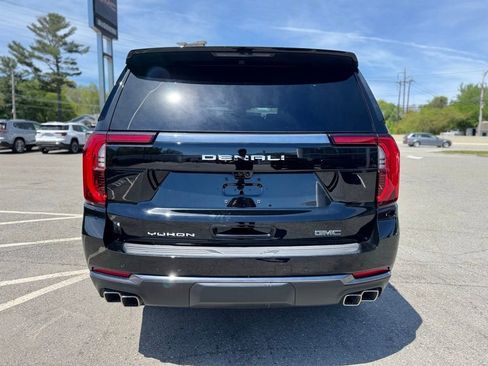 Certified 2026 GMC Yukon Denali Ultimate AWD/4WD image 6