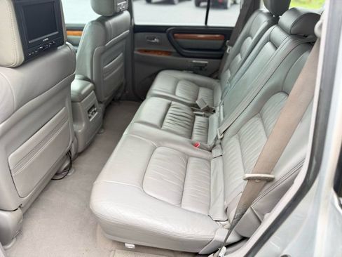 Used 2006 Lexus LX 470 4WD image 15