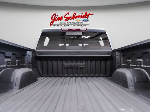 Used 2024 GMC Sierra 1500 Elevation w/ Elevation Premium Package AWD/4WD image 37