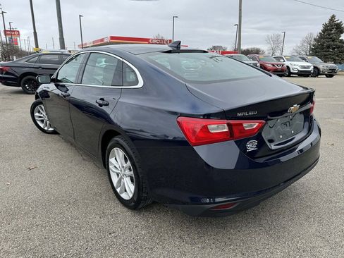 Used 2017 Chevrolet Malibu LT image 6