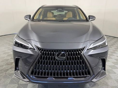 Used 2023 Lexus NX 250 FWD w/ Towing Package (2000 Lbs) image 11