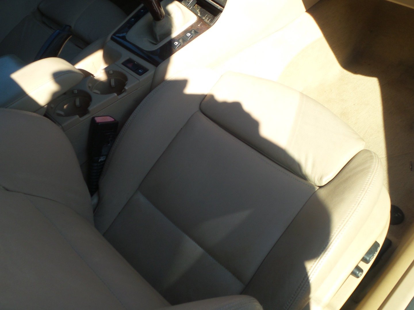 Used 2000 BMW 323ci Convertible RWD image 4