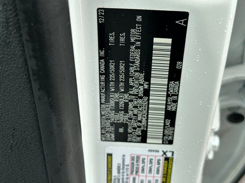 Used 2024 Lexus RX 350 w/ Convenience Package image 36