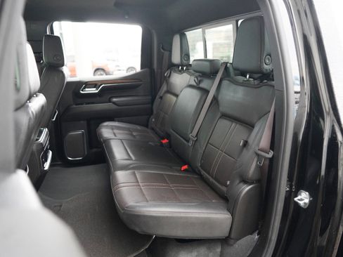 Used 2024 Chevrolet Silverado 1500 High Country w/ Technology Package image 35