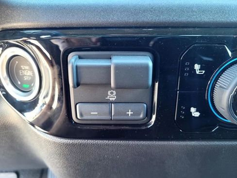 Used 2026 Chevrolet Silverado 1500 RST w/ RST Select Package AWD/4WD image 18