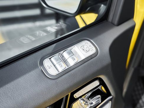 Used 2025 Mercedes-Benz G 63 AMG 4MATIC image 32