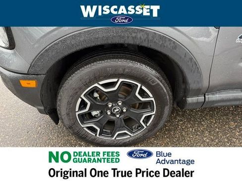 Certified 2025 Ford Bronco Sport Outer Banks w/ Outer Banks Tech Package+ image 38