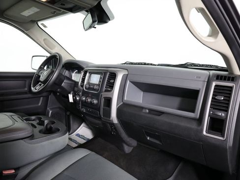 Used 2015 RAM 1500 Express AWD/4WD image 24