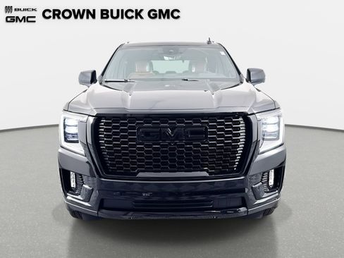 Certified 2023 GMC Yukon Denali Ultimate image 2