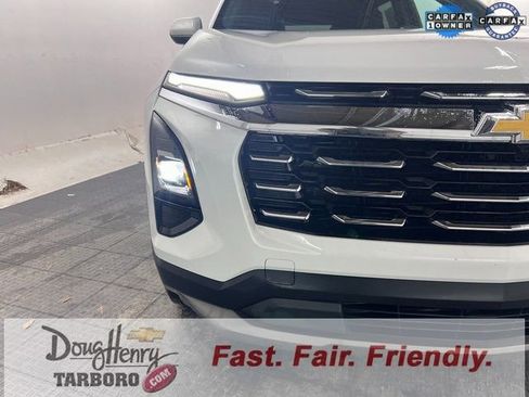 Used 2025 Chevrolet Equinox LT image 10