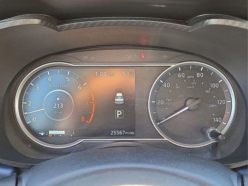 Used 2025 Nissan Versa SV image 24