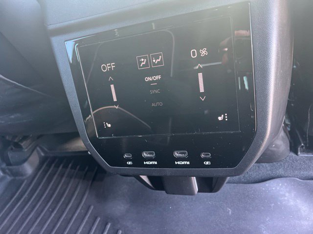 Used 2026 GMC Yukon XL AT4 Ultimate AWD/4WD image 26