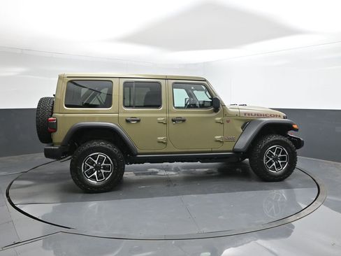 New 2026 Jeep Wrangler Unlimited Rubicon AWD/4WD image 11