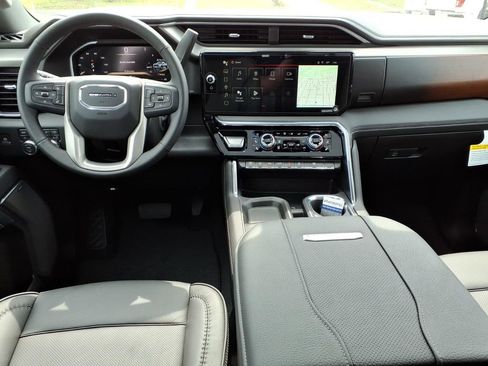 New 2026 GMC Sierra 3500 Denali AWD/4WD image 14