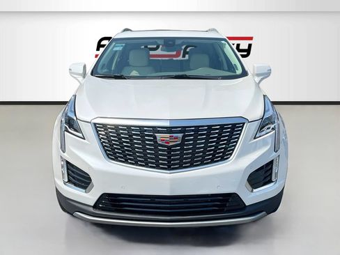 Used 2024 Cadillac XT5 Premium Luxury w/ LPO, Floor Liner Package AWD/4WD image 2