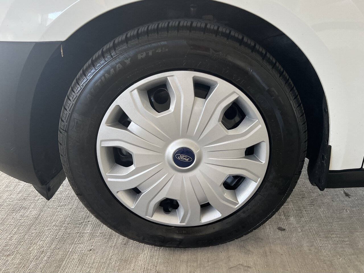 Used 2019 Ford Transit Connect XL FWD image 26