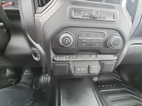 Used 2022 Chevrolet Silverado 1500 W/T w/ WT Value Package image 18