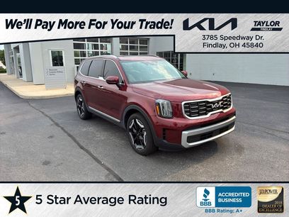 Used 2024 Kia Telluride S w/ S Sunroof Package