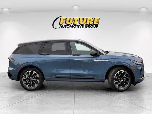 New 2026 Lincoln Nautilus Reserve AWD/4WD image 33