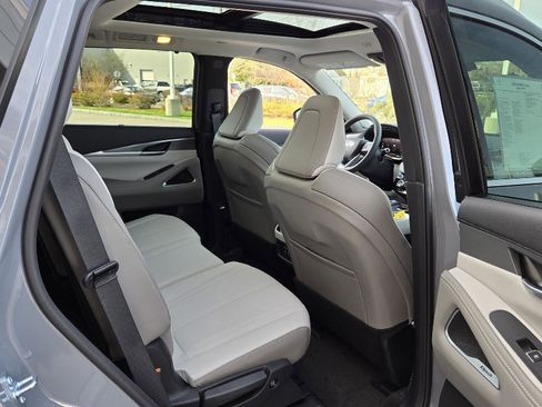 New 2026 INFINITI QX60 Luxe w/ Cargo Package AWD/4WD image 18