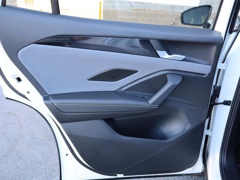 New 2026 Volkswagen Tiguan SE R-Line image 25