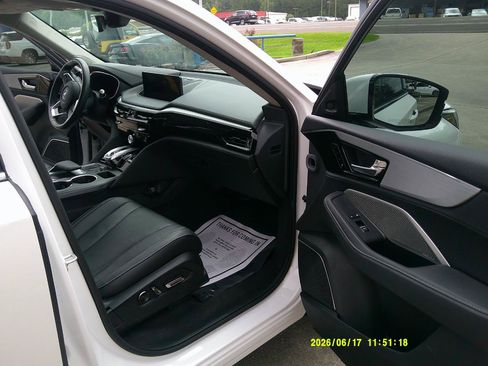 Used 2023 Acura MDX FWD w/ Technology Package image 17