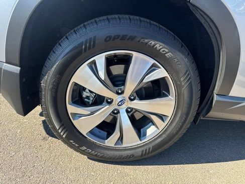 Used 2020 Subaru Ascent Premium w/ Convenience Package AWD/4WD image 9