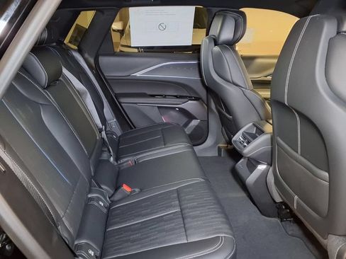 New 2026 Cadillac Lyriq Luxury RWD image 7