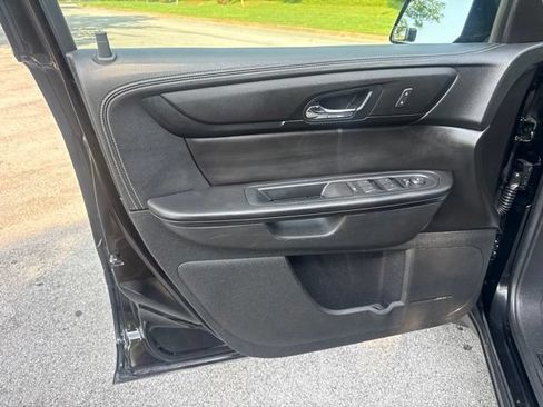 Used 2016 Chevrolet Traverse LT AWD/4WD image 16
