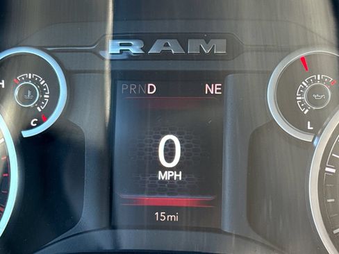 New 2027 RAM 2500 Tradesman AWD/4WD image 30