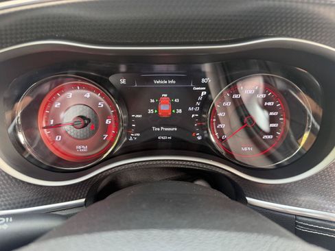 Used 2019 Dodge Charger SRT Hellcat w/ Navigation & Travel Group RWD image 17