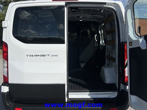 Used 2024 Ford Transit 250 Low Roof w/ Exterior Upgrade Package image 19