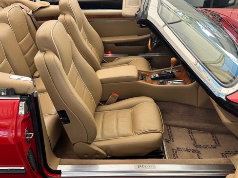 Used 1996 Jaguar XJS 4.0 Convertible RWD image 14