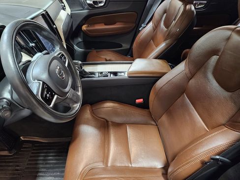Used 2020 Volvo XC60 T6 Inscription w/ Protection Package Premier AWD/4WD image 27